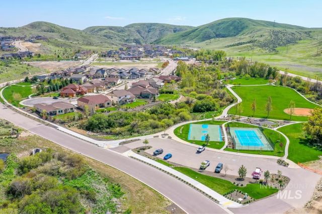 19011 N Eaglestone Pl, Boise, ID 83714