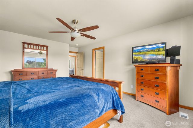 14864 89th Avenue SE, Yelm, WA 98597