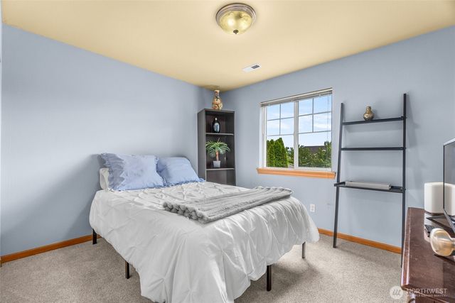 14864 89th Avenue SE, Yelm, WA 98597