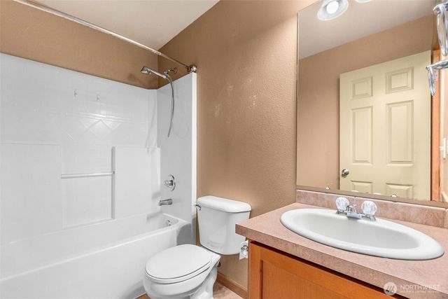 14864 89th Avenue SE, Yelm, WA 98597