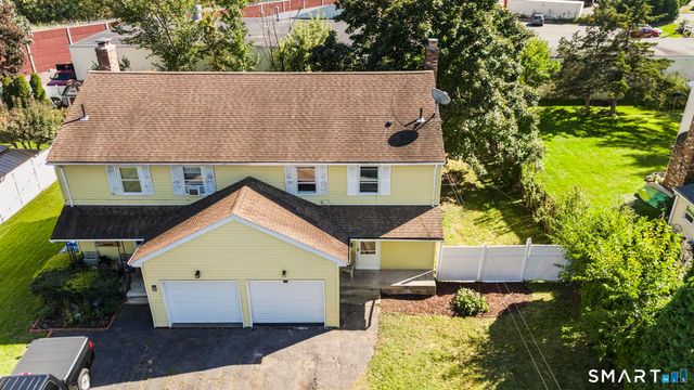 21 Chapman Street, Newington, CT 06111