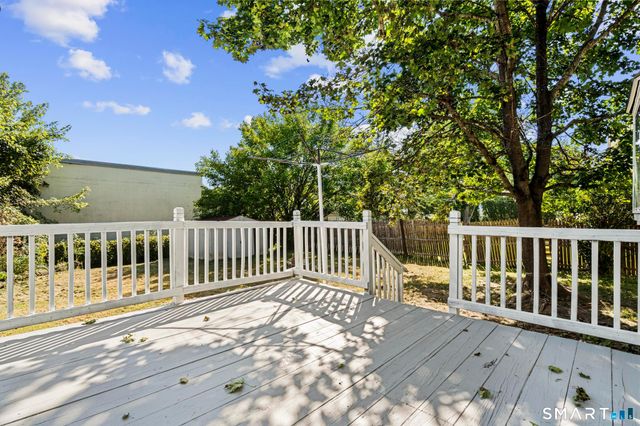 21 Chapman Street, Newington, CT 06111