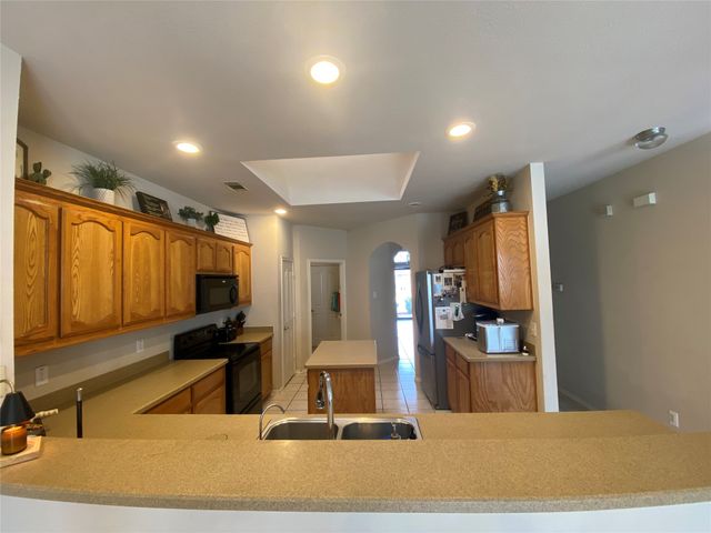 6037 Horse Trap Drive, Fort Worth, TX 76179