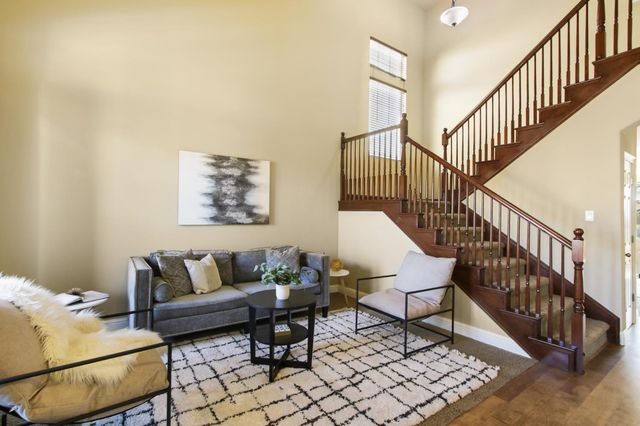 2773 Miramar Ln, Lincoln, CA 95648