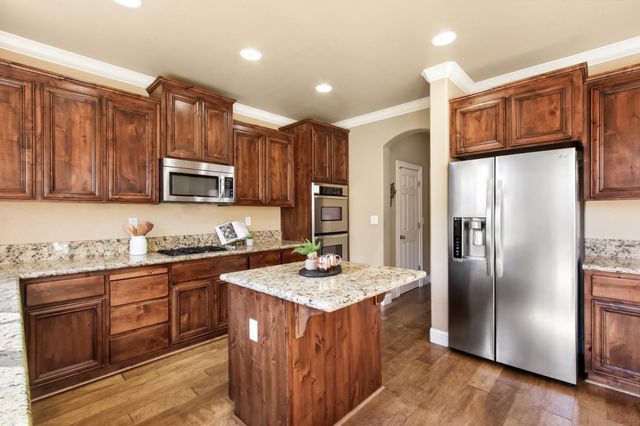 2773 Miramar Ln, Lincoln, CA 95648