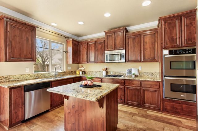 2773 Miramar Ln, Lincoln, CA 95648