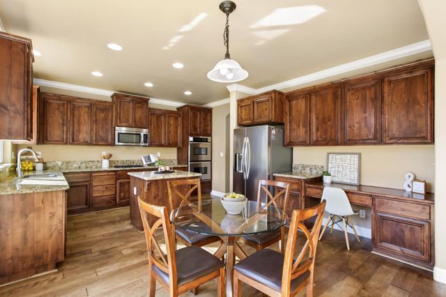 2773 Miramar Ln, Lincoln, CA 95648