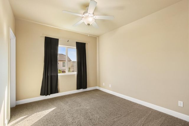 2773 Miramar Ln, Lincoln, CA 95648