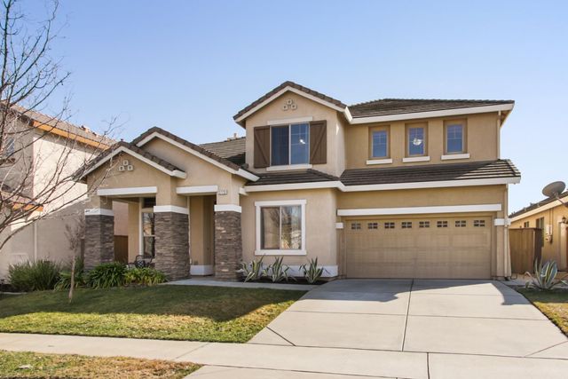 2773 Miramar Ln, Lincoln, CA 95648