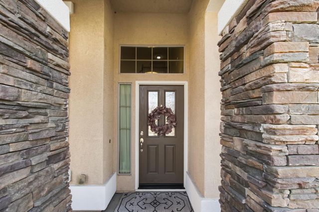 2773 Miramar Ln, Lincoln, CA 95648