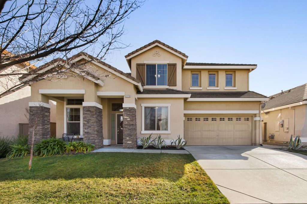2773 Miramar Ln, Lincoln, CA 95648