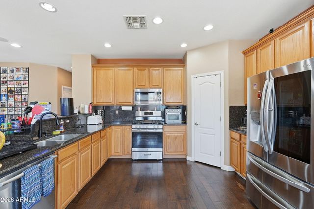3605 S DANIELSON Way, Chandler, AZ 85286
