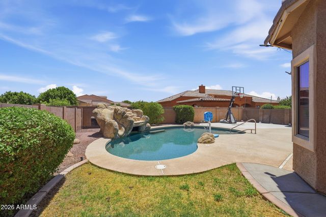 3605 S DANIELSON Way, Chandler, AZ 85286