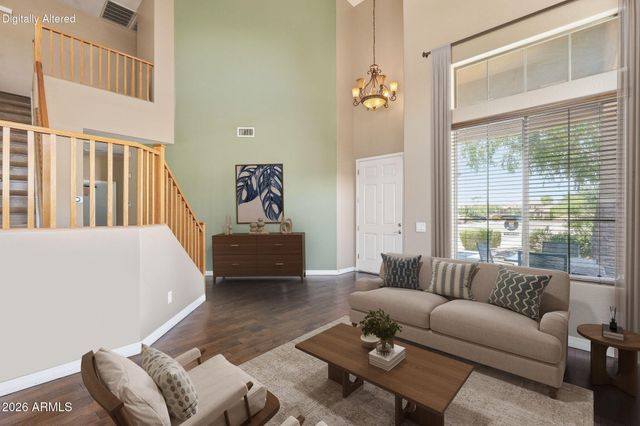 3605 S DANIELSON Way, Chandler, AZ 85286