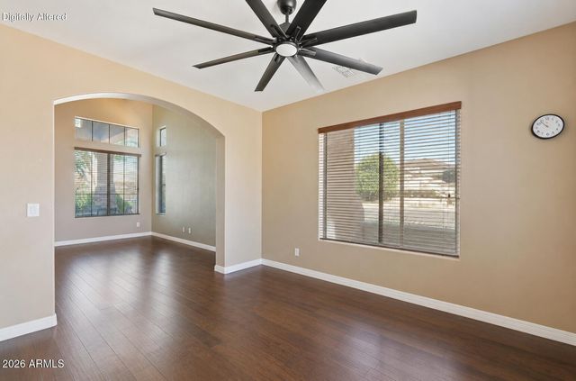 3605 S DANIELSON Way, Chandler, AZ 85286