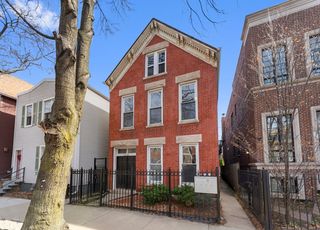 2233 N Southport Avenue 1F, Chicago, IL 60614