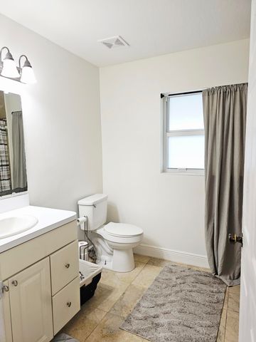 17610 76th Street N, Loxahatchee, FL 33470