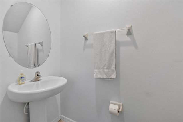 2597 CHARLAN, Holiday, FL 34690