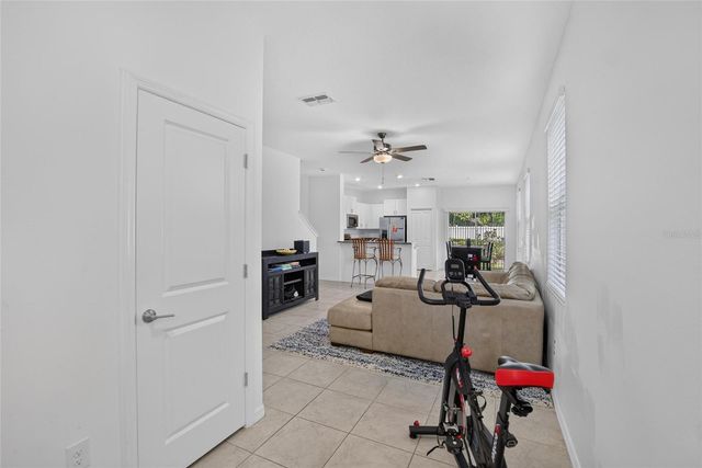 2597 CHARLAN, Holiday, FL 34690