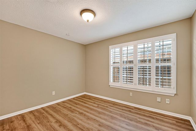 1502 Beechurst Court, Houston, TX 77062