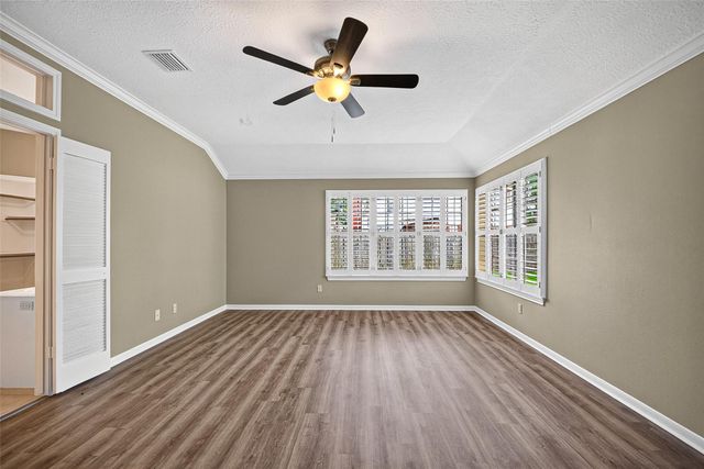 1502 Beechurst Court, Houston, TX 77062