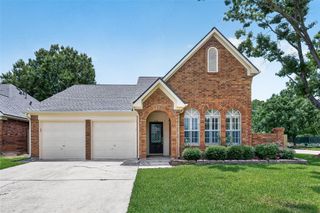1502 Beechurst Court, Houston, TX 77062