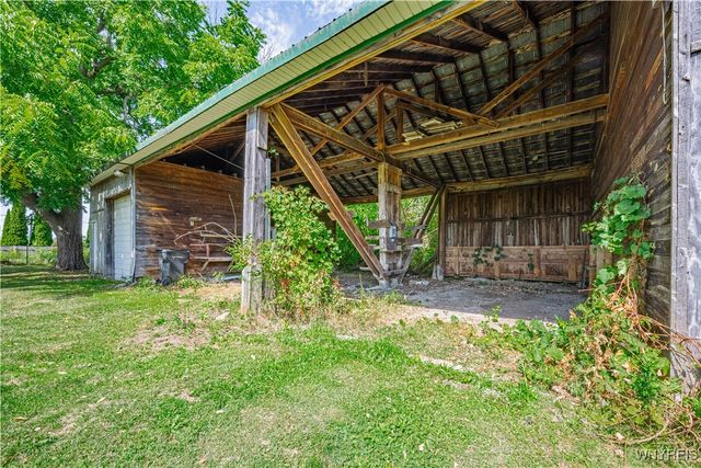 5361 Hollenbeck Road, Royalton, NY 14094