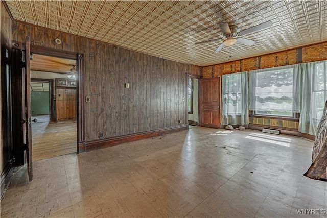 5361 Hollenbeck Road, Royalton, NY 14094