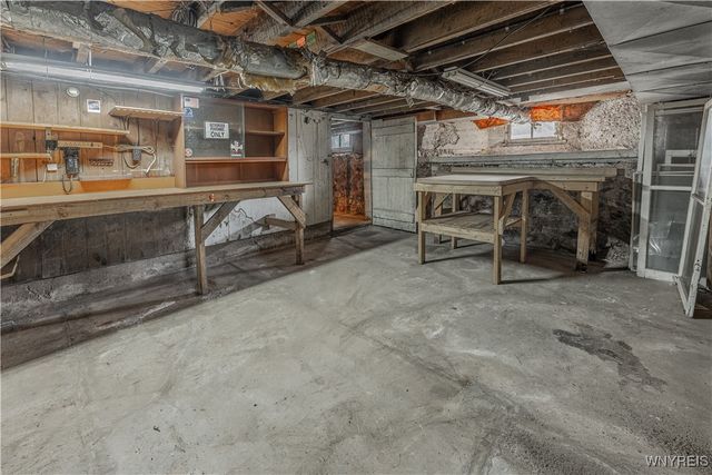 5361 Hollenbeck Road, Royalton, NY 14094