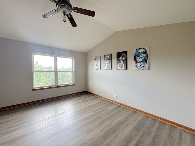 2460 Georgetown Circle, Aurora, IL 60503