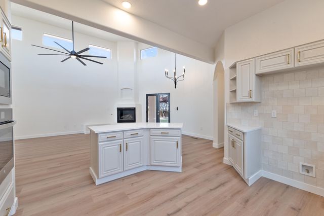 7019 Santa Marisa Street NE, Albuquerque, NM 87113