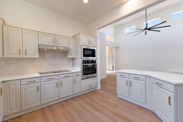 7019 Santa Marisa Street NE, Albuquerque, NM 87113
