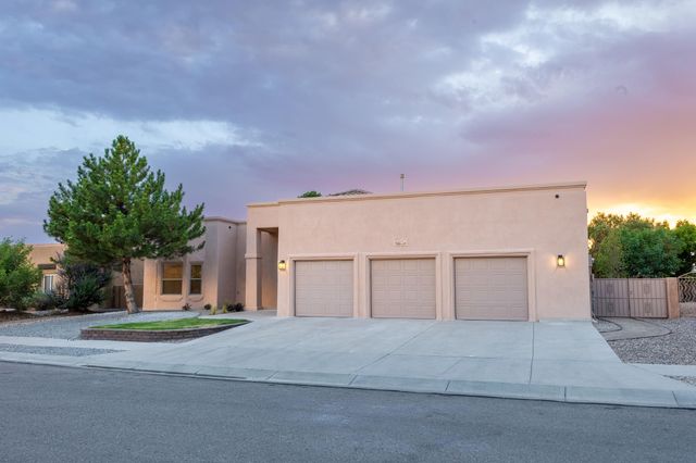 7019 Santa Marisa Street NE, Albuquerque, NM 87113