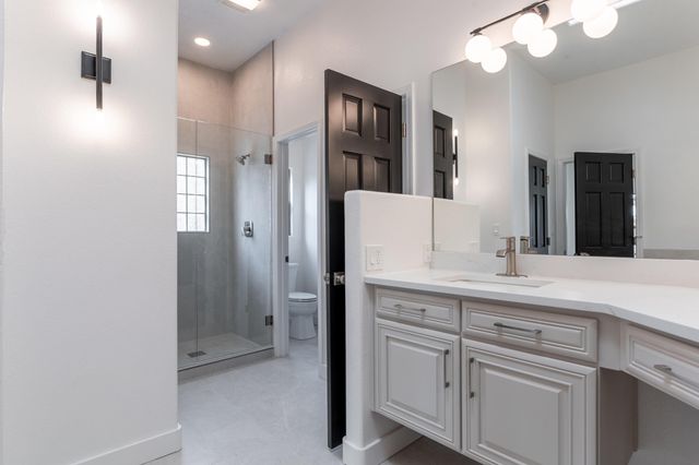 7019 Santa Marisa Street NE, Albuquerque, NM 87113