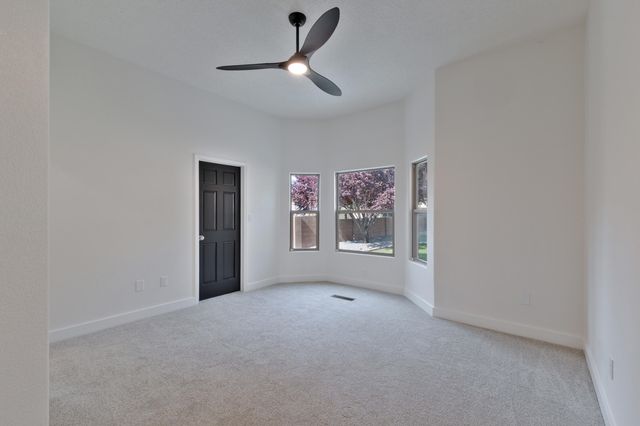 7019 Santa Marisa Street NE, Albuquerque, NM 87113