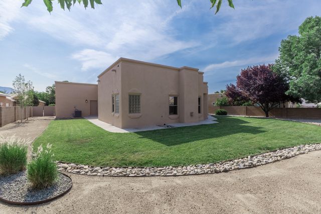 7019 Santa Marisa Street NE, Albuquerque, NM 87113