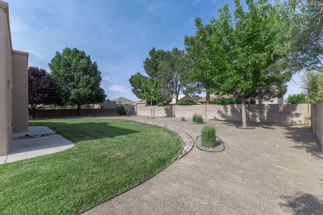 7019 Santa Marisa Street NE, Albuquerque, NM 87113