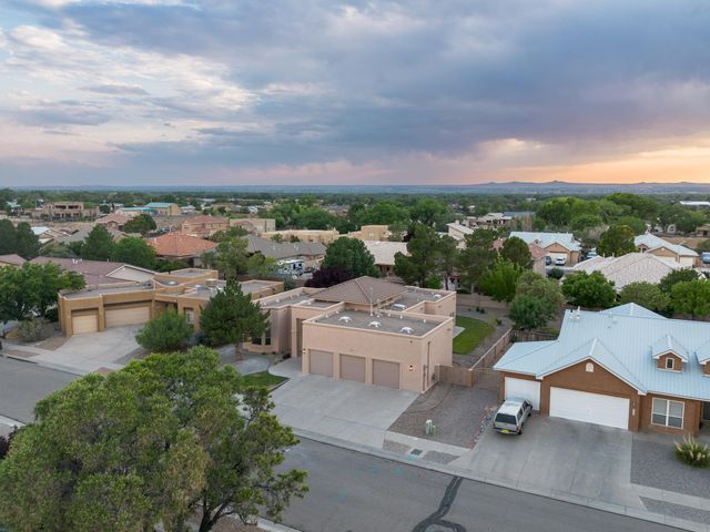 7019 Santa Marisa Street NE, Albuquerque, NM 87113
