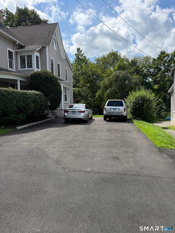 28 Davis Street 2, Danbury, CT 06810