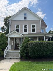 28 Davis Street 2, Danbury, CT 06810