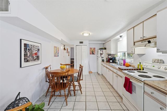 1619 SUPONIC AVENUE, Sarasota, FL 34243