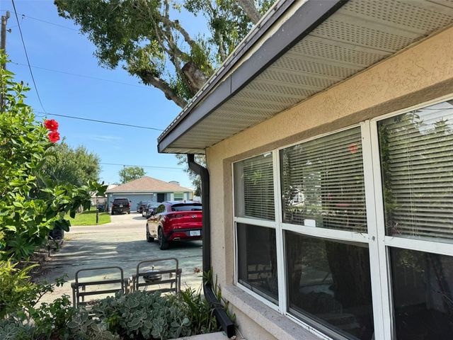 1619 SUPONIC AVENUE, Sarasota, FL 34243