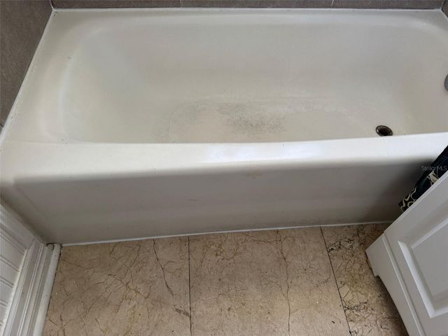 1619 SUPONIC AVENUE, Sarasota, FL 34243