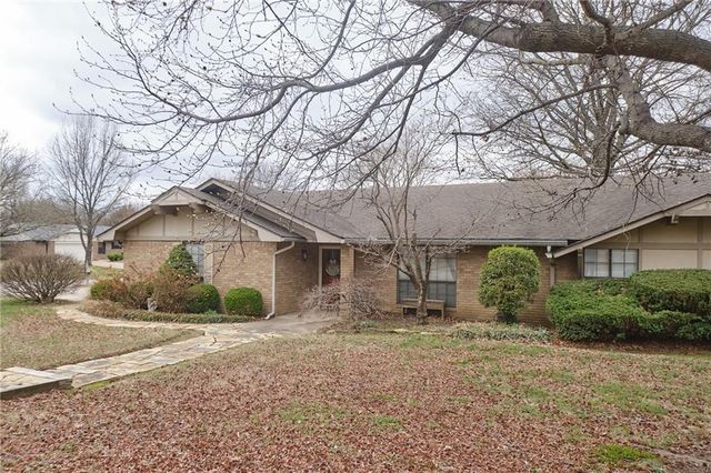 2614 S Stilwell Street, Pittsburg, KS 66762