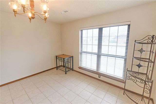 2614 S Stilwell Street, Pittsburg, KS 66762