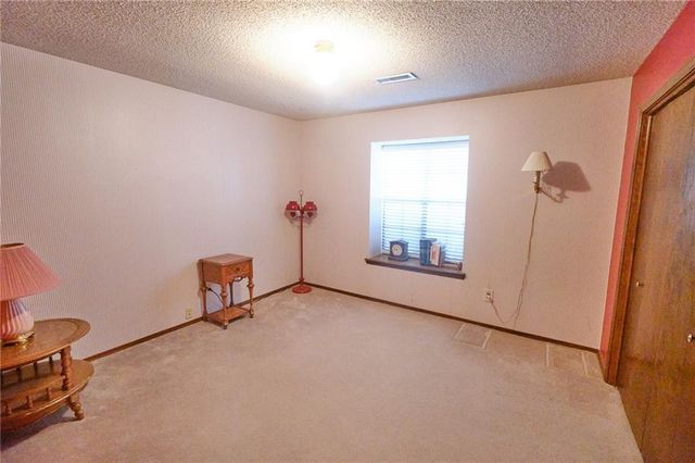 2614 S Stilwell Street, Pittsburg, KS 66762