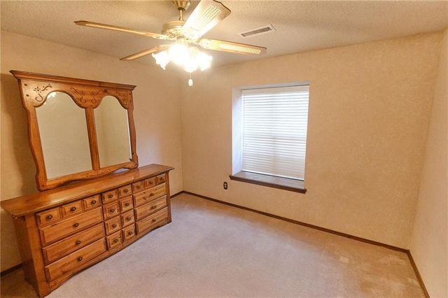 2614 S Stilwell Street, Pittsburg, KS 66762