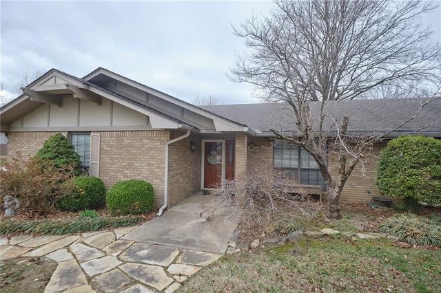 2614 S Stilwell Street, Pittsburg, KS 66762
