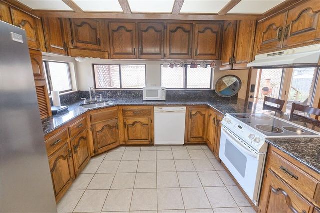 2614 S Stilwell Street, Pittsburg, KS 66762