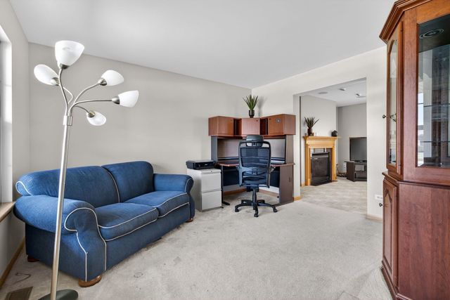 15711 Menominee Court, Manhattan, IL 60442